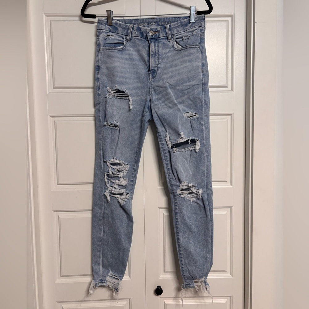 American Eagle Outfitters Light Blue Ripped Skinny Jeans
